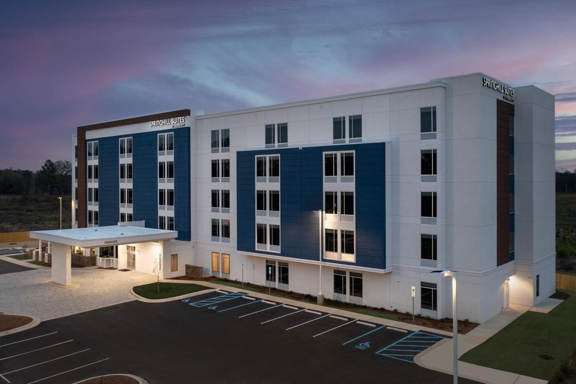 Springhill Suites By Marriott Fayetteville I-95 外观 照片