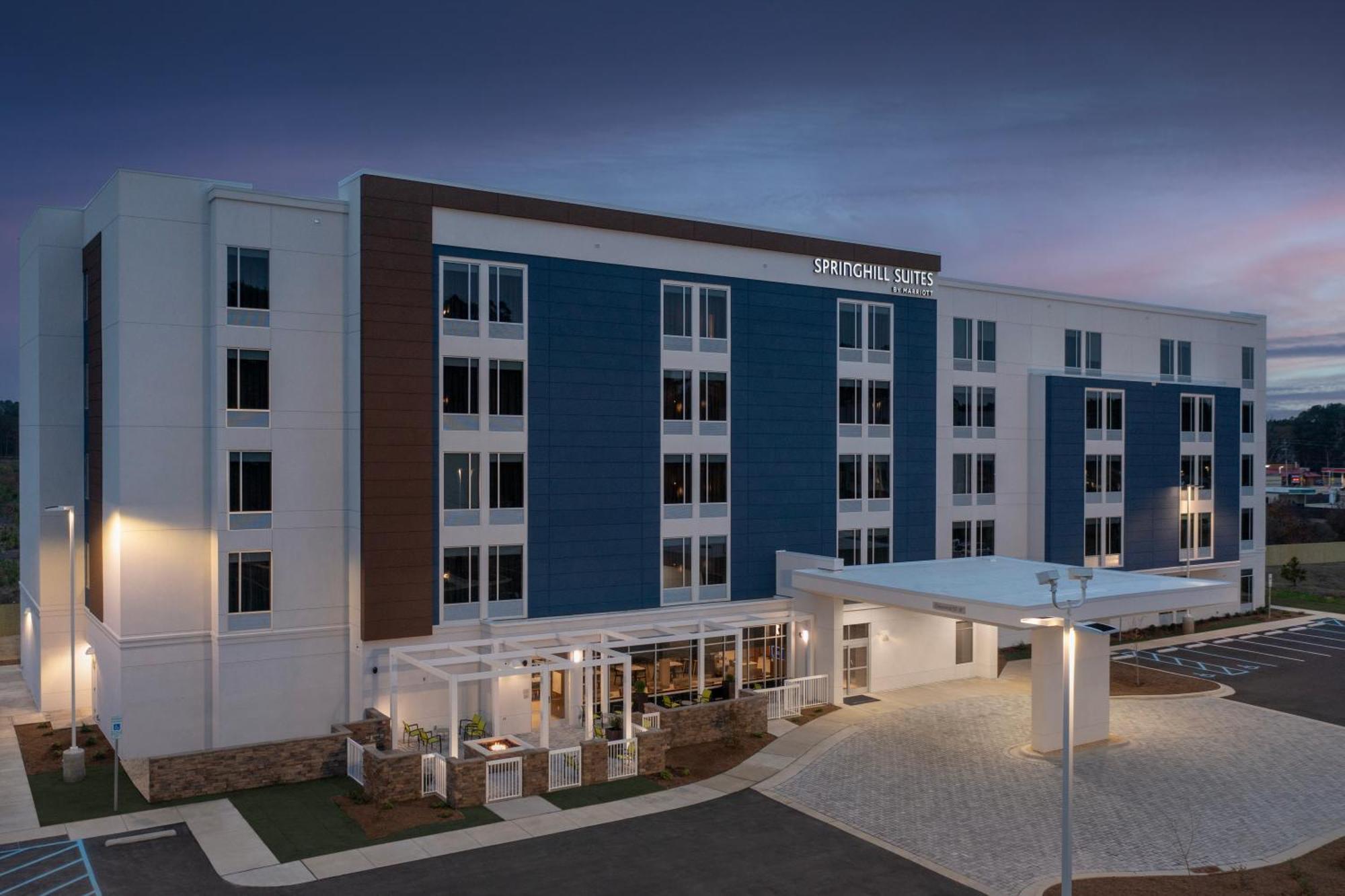 Springhill Suites By Marriott Fayetteville I-95 外观 照片